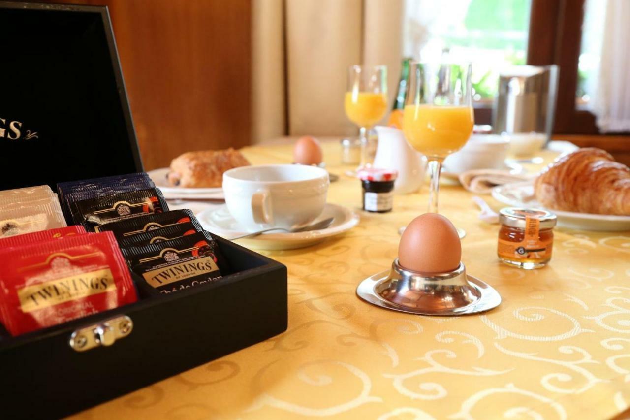 Mézières-sur-Oise Le Robinson Bed & Breakfast エクステリア 写真